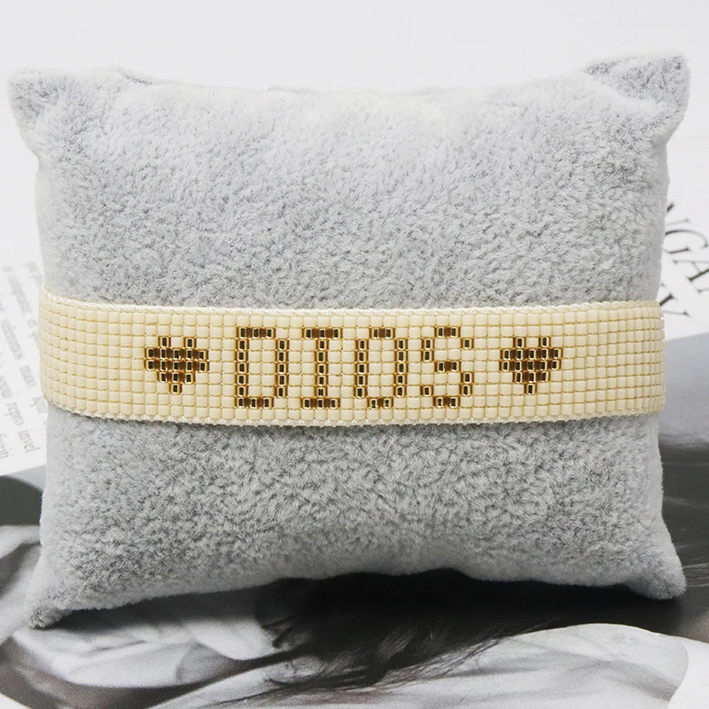 Beaded Bracelet “DIOS” – Handmade Faith & Elegance